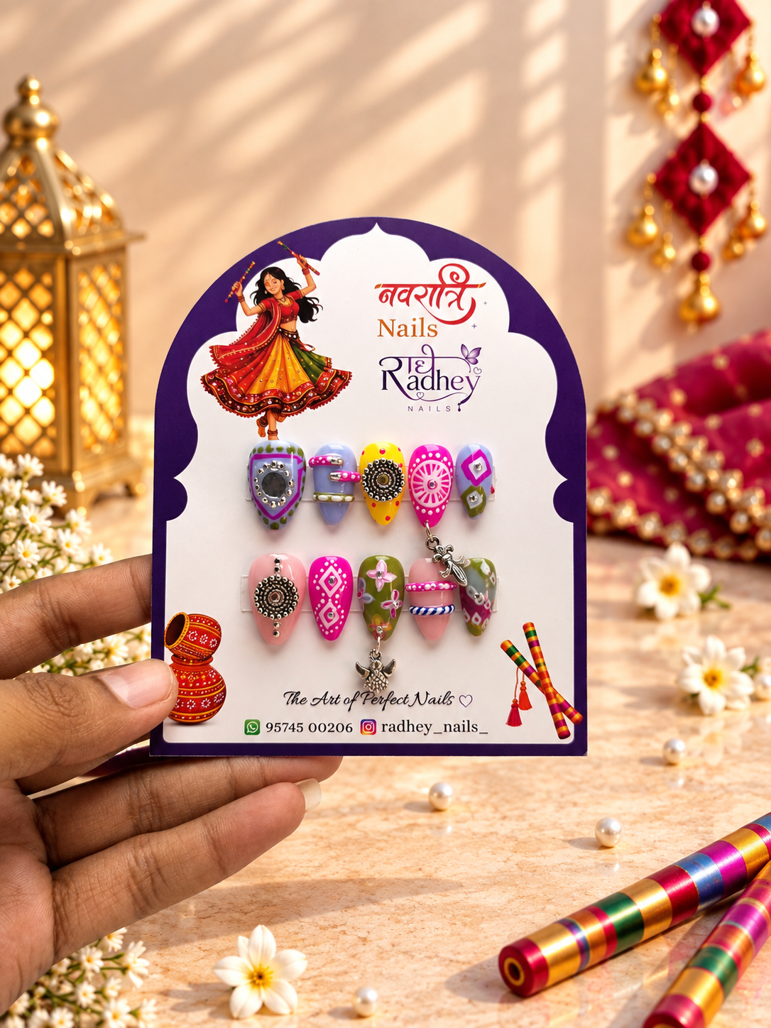 008 Navratri Nails-700